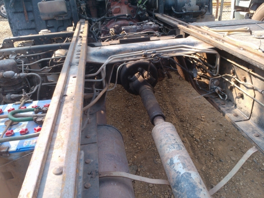 ขายรถ10 ล้อ 2เพลา ISUZU ร็อกกี้ 240 แรงม้า (ไม่มีกระบะ) ขายรถ10 ล้อ 2เพลา ISUZU ร็อกกี้ 240 แรงม้า (ไม่มีกระบะ)