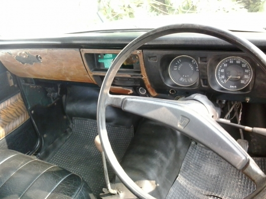 ขายมาสด้า 1000 คอกไม้ ฝาตบครบ ราคา 25000 ทะเบียนเอกสารครบ 0891347860