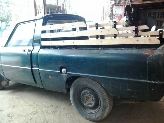 ขายมาสด้า 1000 คอกไม้ ฝาตบครบ ราคา 25000 ทะเบียนเอกสารครบ 0891347860