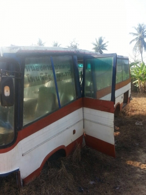 ขายตู้ Bus รถแอร์ ยาว 8 ม. เก้าอี้ 32 ตัว พร้อมระบบแอร์ ขายตู้ Bus รถแอร์ ยาว 8 ม. เก้าอี้ 32 ตัว พร้อมระบบแอร์