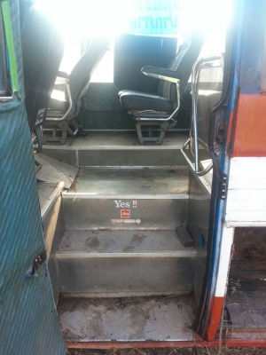 ขายตู้ Bus รถแอร์ ยาว 8 ม. เก้าอี้ 32 ตัว พร้อมระบบแอร์ ขายตู้ Bus รถแอร์ ยาว 8 ม. เก้าอี้ 32 ตัว พร้อมระบบแอร์