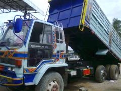 10ล้อดั้ม ISUZU ROCK 240 นางฟ้า หัวแลบลาย