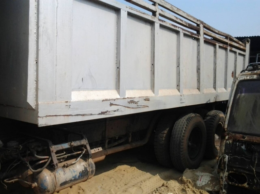 ISUZU ROCKY สิบล้อ2เพลา ดัมพ์ มีเล่ม ตามสภาพ