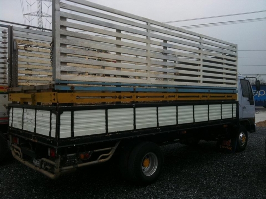 HINO FT 4J 6ล้อ