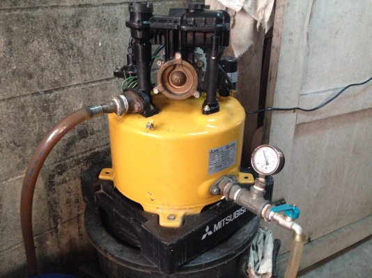 ขายปั้มน้ำอัตโนมัติ mitsubishi 150 W สภาพสวย พร้อมใช้งาน รับประกันคุณภาพ ดูประวัติการขายผมได้ครับ