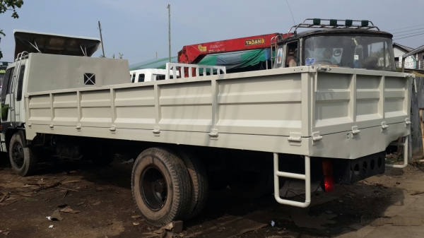 ขาย6ล้อฮีโน่ FF3H สิงไฮเทค เครื่องHO7D 195แรงม้า เบรคจิฟฟี่ พวงมาลัยพาวเวอร์ ยาว6.50เมตร พื้นกระบะ เหล็กหนา 10มิน สภาพดีพร้อมใช้มาก รถออกห้างแท้ๆ ขาย6ล้อฮีโน่ FF3H สิงไฮเทค เครื่องHO7D 195แรงม้า เบรคจิฟฟี่ พวงมาลัยพาวเวอร์ ยาว6.50เมตร พื้นกระบะ เหล็กหนา 10มิน สภาพดีพร้อมใช้มาก รถออกห้างแท้ๆ