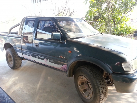 ลดเหลือ 155000ขายรถบ้านผมเองคับอีซูซุ 2800 โบ 4&times;4 ปี42 เครื่องดีไม่เคยซ่อมแน่น