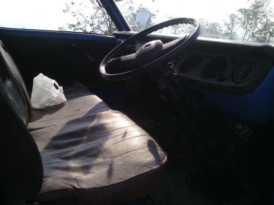 อีชุTLเครื่อง85ดั๊ม3คิวพร้อมใช้ราคาถูกเอกสารพร้อมโอนเพียงแค่ 195000