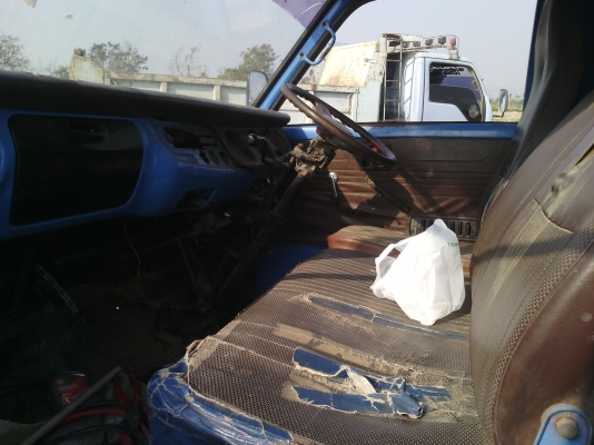 อีชุTLเครื่อง85ดั๊ม3คิวพร้อมใช้ราคาถูกเอกสารพร้อมโอนเพียงแค่ 195000