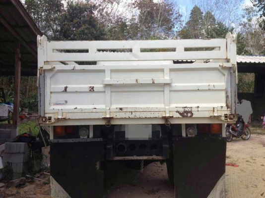 รถอีซูซุ 6 ล้อดั้ม  FTR  240 แรงม้า. ปี 55  ( รถวิ่ง 3x,xxx กม. )   สนใจติดต่อ  081 - 6079515