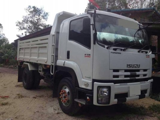 รถอีซูซุ 6 ล้อดั้ม  FTR  240 แรงม้า. ปี 55  ( รถวิ่ง 3x,xxx กม. )   สนใจติดต่อ  081 - 6079515