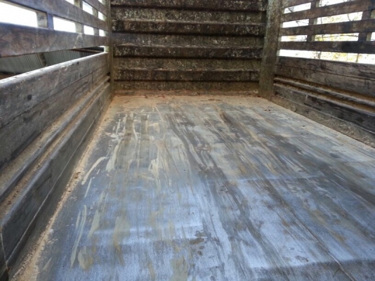 รถอีซูซุ 6 ล้อดั้ม NPR 150 แรงม้า. ปี 53 ( รถวิ่ง 55,xxx กม. ) สนใจติดต่อ 081 - 6079515 รถอีซูซุ 6 ล้อดั้ม NPR 150 แรงม้า. ปี 53 ( รถวิ่ง 55,xxx กม. ) สนใจติดต่อ 081 - 6079515