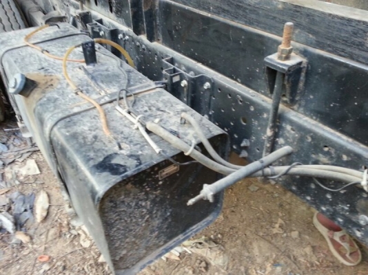 รถอีซูซุ 6 ล้อดั้ม NPR 150 แรงม้า. ปี 53 ( รถวิ่ง 55,xxx กม. ) สนใจติดต่อ 081 - 6079515 รถอีซูซุ 6 ล้อดั้ม NPR 150 แรงม้า. ปี 53 ( รถวิ่ง 55,xxx กม. ) สนใจติดต่อ 081 - 6079515