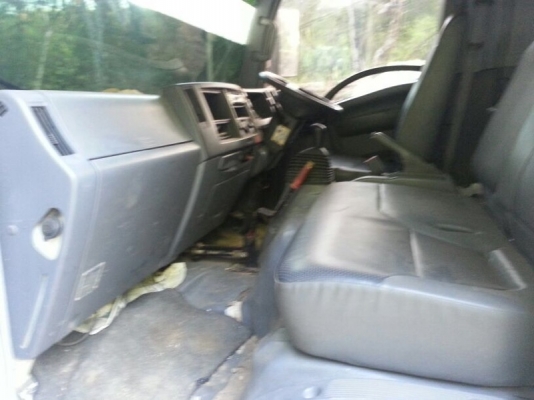 รถอีซูซุ 6 ล้อดั้ม NPR 150 แรงม้า. ปี 53 ( รถวิ่ง 55,xxx กม. ) สนใจติดต่อ 081 - 6079515 รถอีซูซุ 6 ล้อดั้ม NPR 150 แรงม้า. ปี 53 ( รถวิ่ง 55,xxx กม. ) สนใจติดต่อ 081 - 6079515