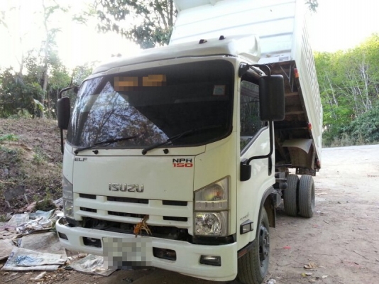 รถอีซูซุ 6 ล้อดั้ม NPR 150 แรงม้า. ปี 53  ( รถวิ่ง 55,xxx กม. )   สนใจติดต่อ  081 - 6079515