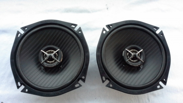 Pioneer 6.5" TS-F1720 150W แกนร่วมสองทาง