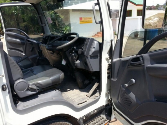 รถอีซูซุ 6 ล้อ ( ไม่ดั้ม ) NMR 130 แรงม้า. ปี 53. ( รถวิ่ง 11x,xxx กม. ) สนใจติดต่อ 081 - 6079515 รถอีซูซุ 6 ล้อ ( ไม่ดั้ม ) NMR 130 แรงม้า. ปี 53. ( รถวิ่ง 11x,xxx กม. ) สนใจติดต่อ 081 - 6079515