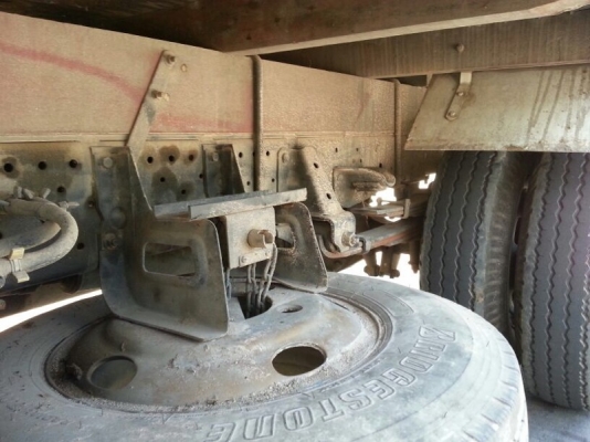 รถอีซูซุ 6 ล้อ ( ไม่ดั้ม ) NMR 130 แรงม้า. ปี 53. ( รถวิ่ง 11x,xxx กม. ) สนใจติดต่อ 081 - 6079515 รถอีซูซุ 6 ล้อ ( ไม่ดั้ม ) NMR 130 แรงม้า. ปี 53. ( รถวิ่ง 11x,xxx กม. ) สนใจติดต่อ 081 - 6079515