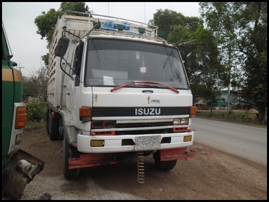 อีซูซุ จัมโบ้ เพลาเดียวดั้ม