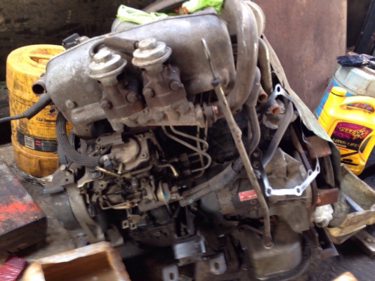 เครื่องอีซูซุ สามพันหนึ่ง อุปกรณ์ครบทั้งตัว