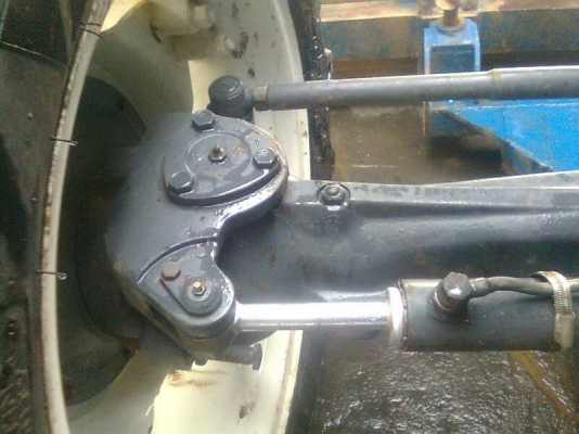 ขายรถไถ TS110 สองเพลา พร้อมอุปกรณ์ ดันหน้า