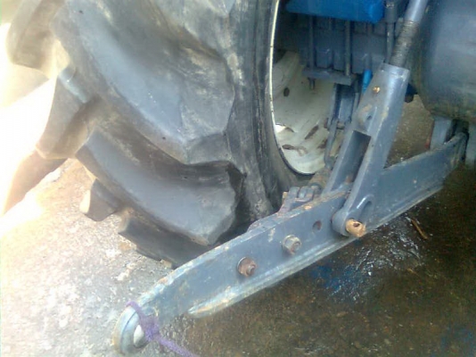 ขายรถไถ TS110 สองเพลา พร้อมอุปกรณ์ ดันหน้า