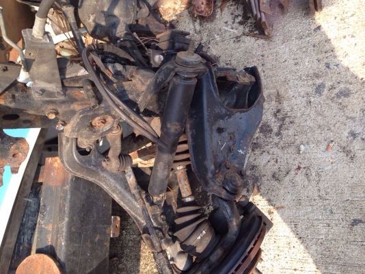 เสื้อเพลาชุดหน้า อีซูซุ ครบทุกชิ้น เสื้อเพลาชุดหน้า อีซูซุ ครบทุกชิ้น