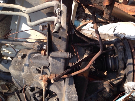 เสื้อเพลาชุดหน้า อีซูซุ ครบทุกชิ้น เสื้อเพลาชุดหน้า อีซูซุ ครบทุกชิ้น