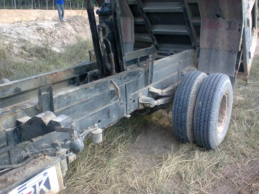 ขาย รถดั้ม TOYOTA BU211R