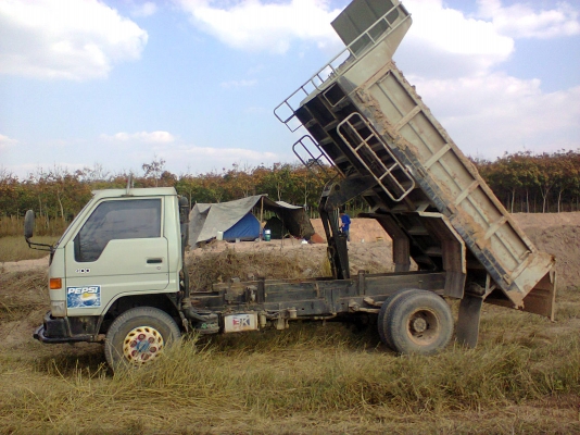 ขาย รถดั้ม TOYOTA BU211R