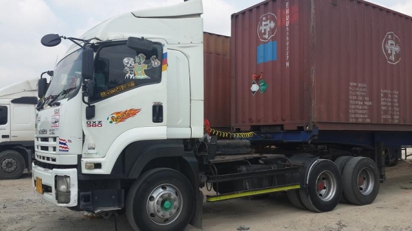 ขายหัวลาก ISUZU 360 แรง ปี 51 1,750,000.- ขายหัวลาก ISUZU 360 แรง ปี 51 1,750,000.-