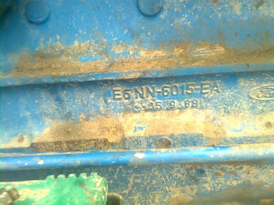 ขายรถไถ 8210 สองเพลาใหญ่ พร้อมดันหน้าหางไถ เกียร์ หางแบบธรรมดา