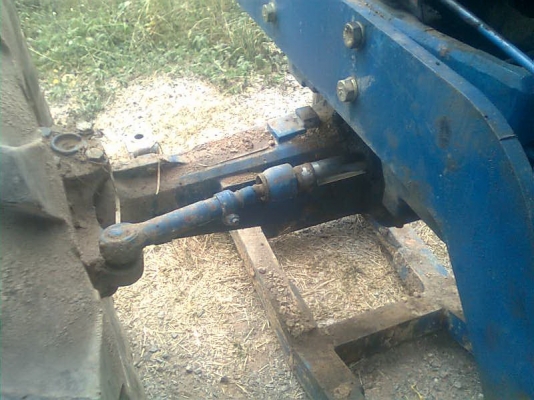 ขายรถไถ 8210 สองเพลาใหญ่ พร้อมดันหน้าหางไถ เกียร์ หางแบบธรรมดา