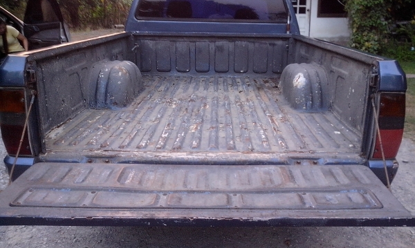 ขาย Aerobody cab ปี93ไว้เข้าไร่เข้าสวนคับ ราคาไม่แพง ชอบคุยกันได้คับ