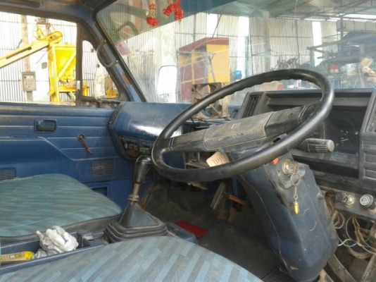 ขายดัมพ์ISUZU NPR115 แรง เครื่องดี แชชซีสวย เอกสารพร้อมโอน