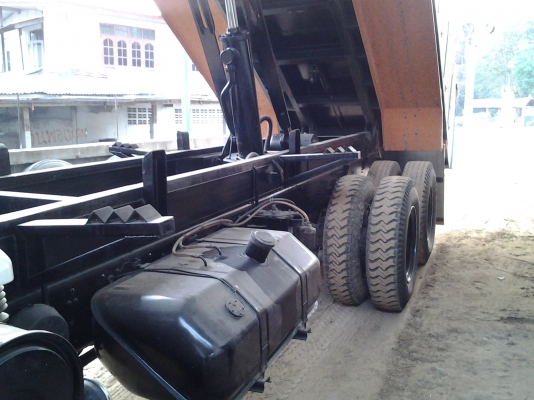 ขายรถสิบล้อฮีโน่ 226สภาพสวยพร้อมใช้ 220 แรง