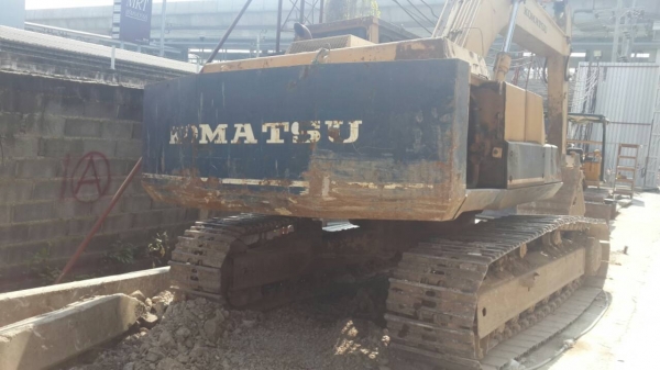 ขายkomatsu 200-3