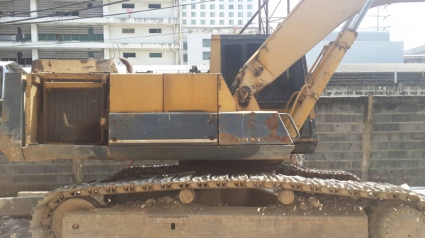 ขายkomatsu 200-3