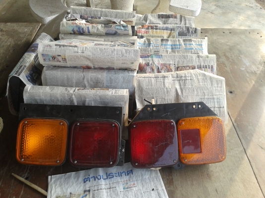 ไฟท้ายแท้ISUZU HINO