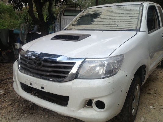 หัวเก๋ง โตโยต้า วีโก้ แช้ม (สมาร์ทแค็ป)ปี 2011-12 อุปกรณ์ครบ เอกสารพร้อม สภาพ 95\% ขายถูก ที่ ณ พาดกลอน กรู้ป โดย หมวดมินทร์ 086-4085619 สอบถามเพิ่มเติม 24 ชม