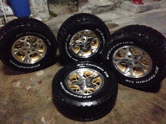 ขายล้อjeeb  พร้อมยางBf all ปี09