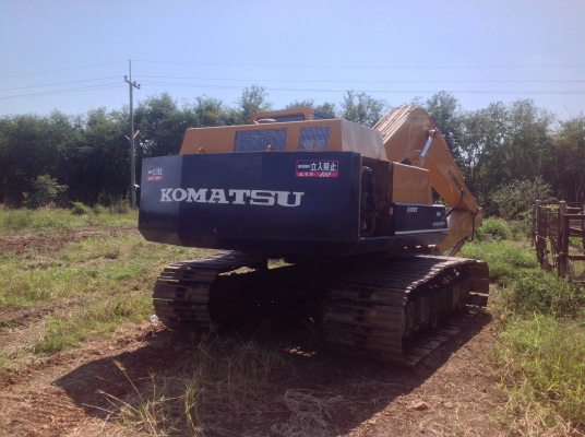 ขายรถแบคโฮ pc200 -3