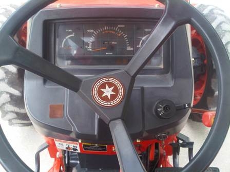 ขายรถไถ Kubota M5000 (4WD) พร้อมดันหน้า