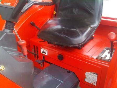 ขายรถไถ Kubota M5000 (4WD) พร้อมดันหน้า