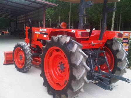 ขายรถไถ Kubota M5000 (4WD) พร้อมดันหน้า