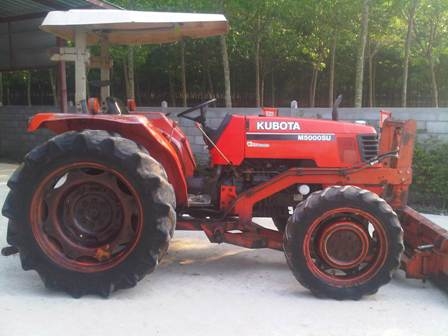 ขายรถไถ Kubota M5000 (4WD) พร้อมดันหน้า