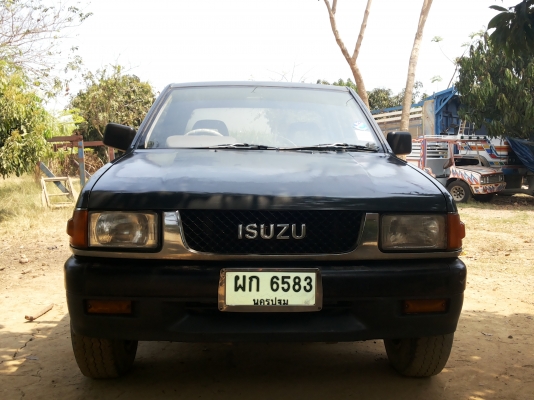 ฝากขายรถกระบะisuzu tfr มังกรทอง แค็ป รถบ้านเจ้าของขายเองพร้อมโอนโทร0811983352 คุณชิ้น