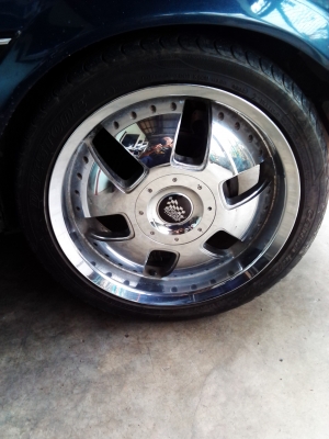 ขายล้อวีไอพีสวยๆขอบ17เงาๆ
