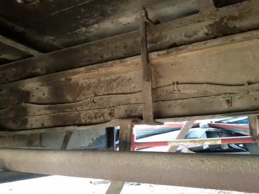 ขายรถ HINO KM545 เครื่่อง WO4D 117 แรงม้า มี 3 คัน ให้เลือก