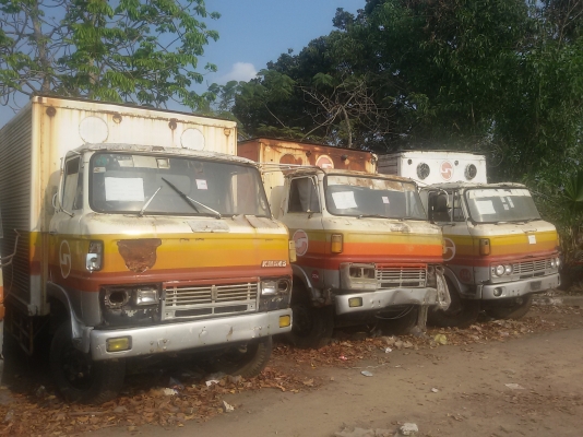 ขายรถ HINO KM545 เครื่่อง WO4D 117 แรงม้า มี 3 คัน ให้เลือก